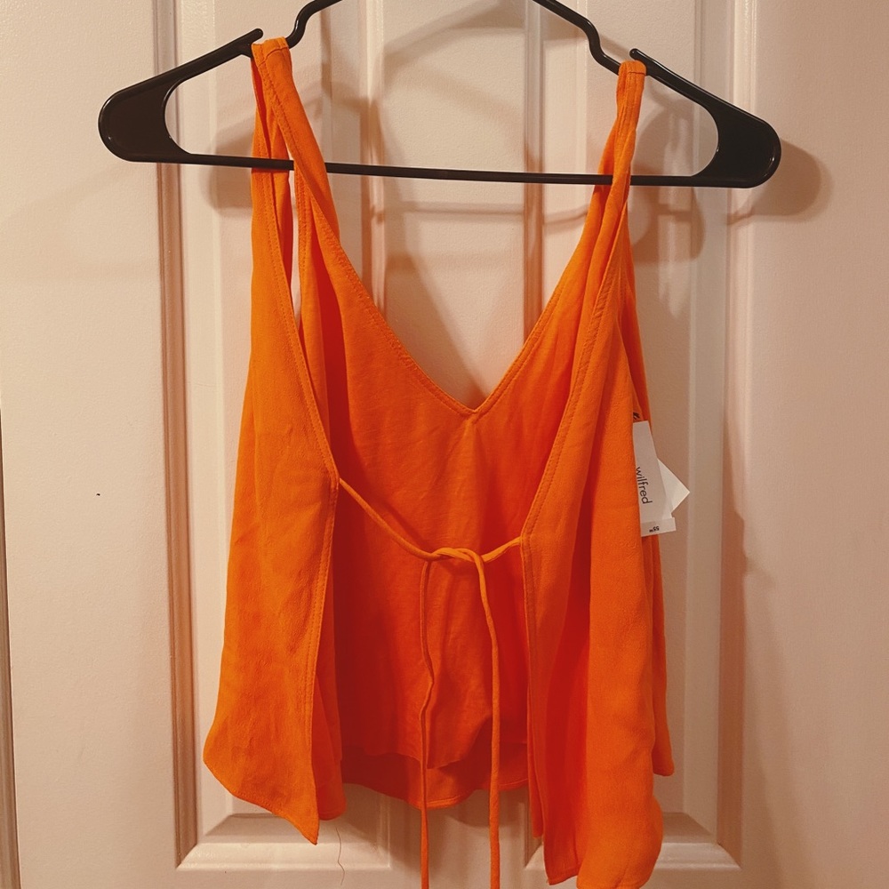 🔒SOLD🔒ARITZIA Wilfred Orange Top with Ties